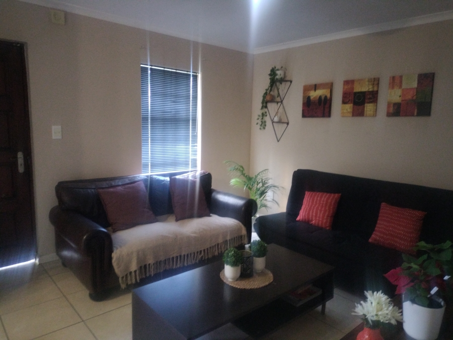 To Let 3 Bedroom Property for Rent in Hagley Western Cape